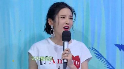 何炅爆料张若昀唐艺昕视频,甜蜜瞬间引网友热议